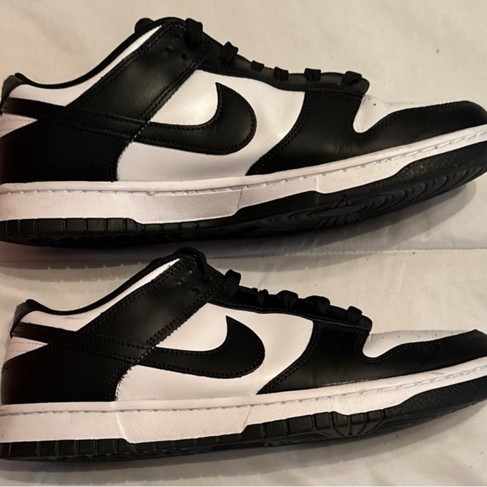 Nike Dunk Low Retro Pandas